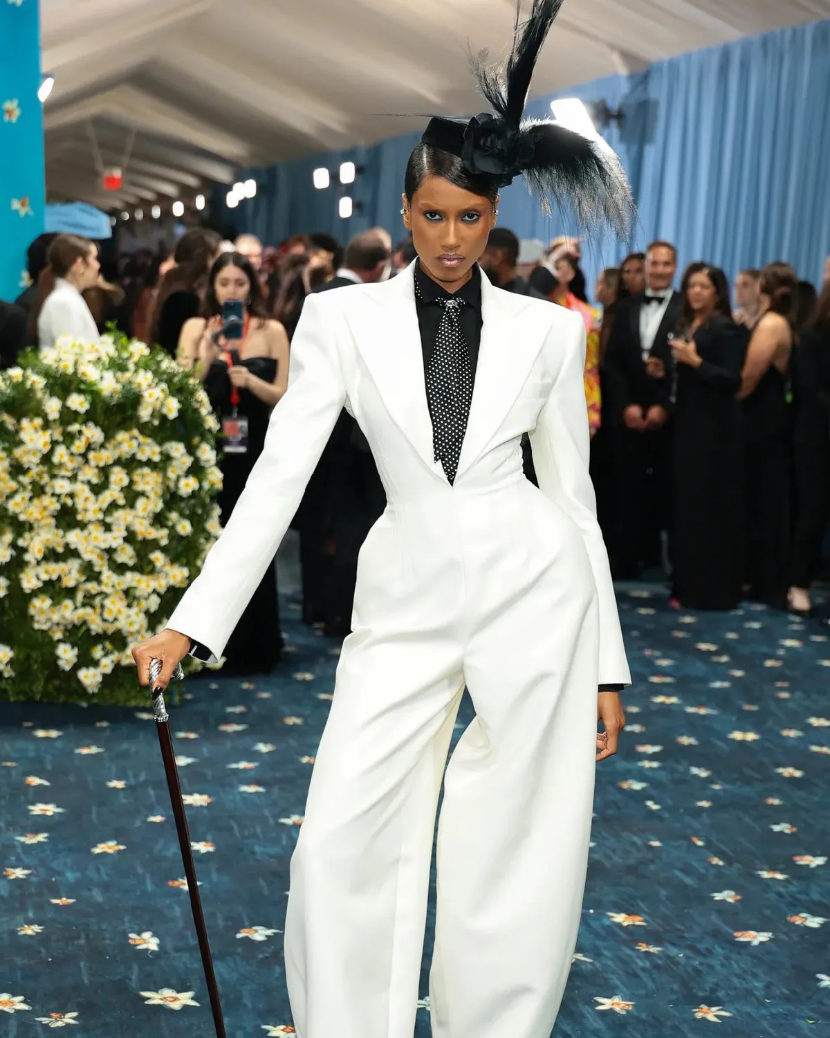 mega-met-gala-2025-best-dress-inart16 - MEGA Imaan hammam In Magda butrym